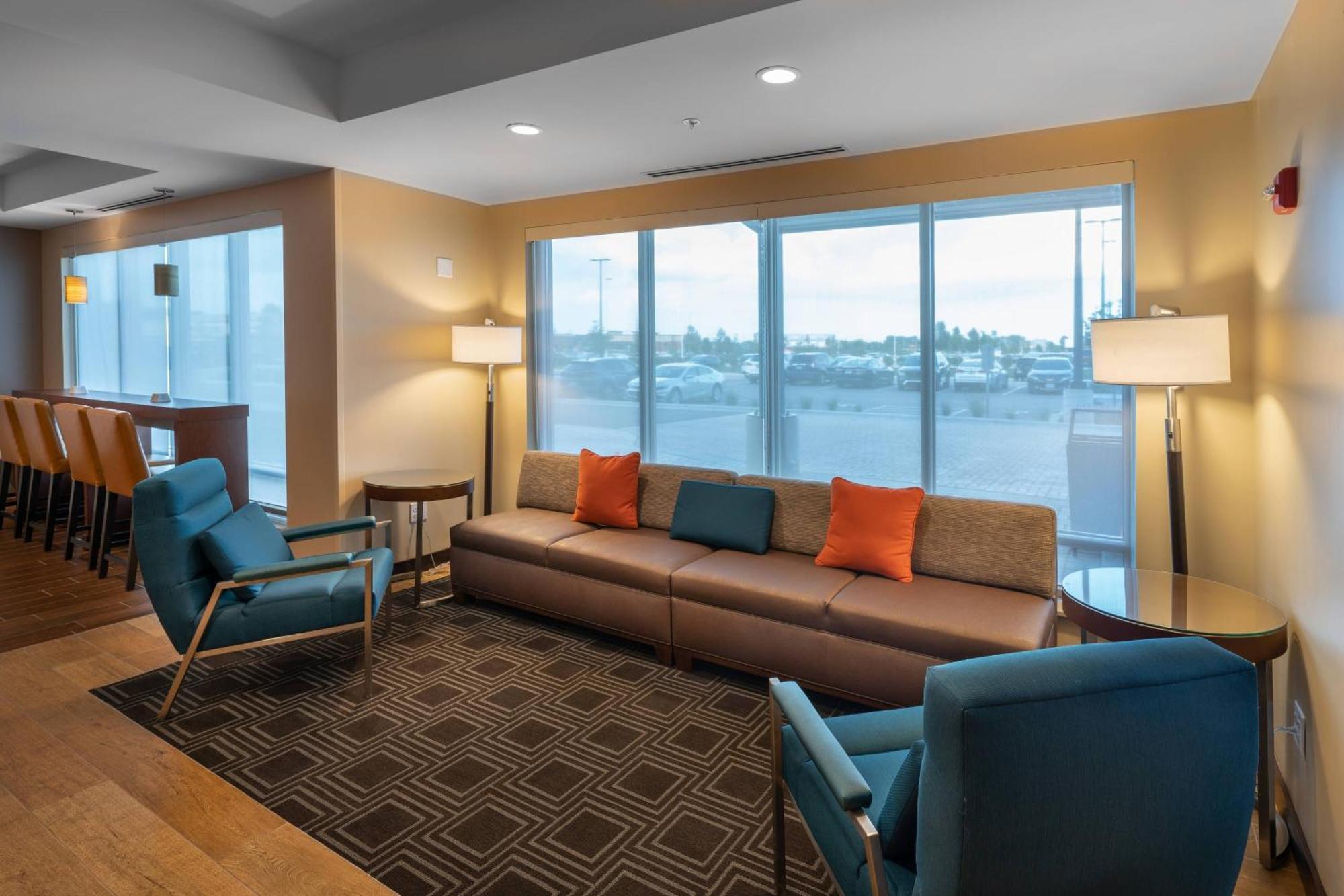 Towneplace Suites By Marriott Milwaukee Oak Creek Eksteriør billede