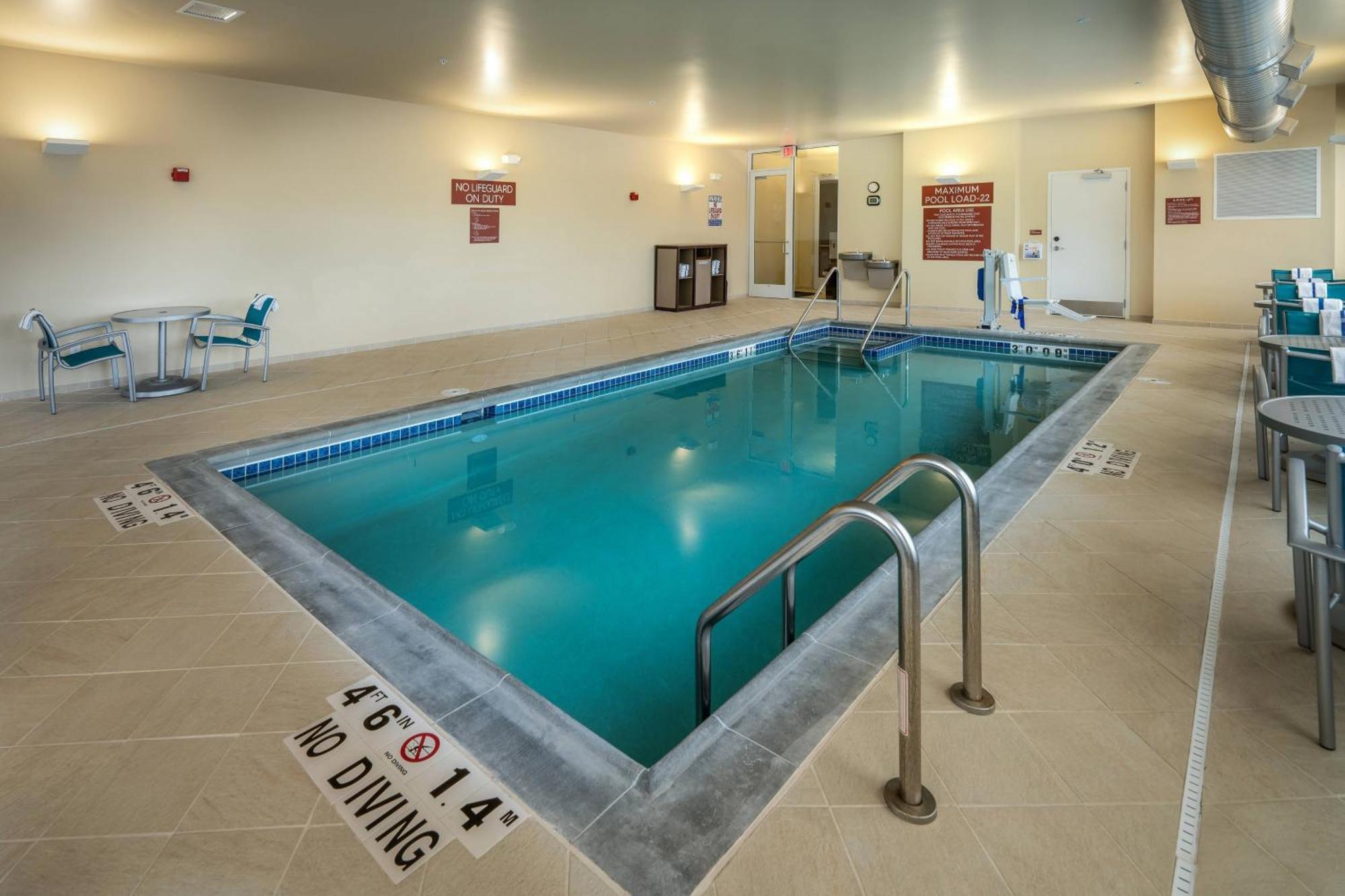 Towneplace Suites By Marriott Milwaukee Oak Creek Eksteriør billede