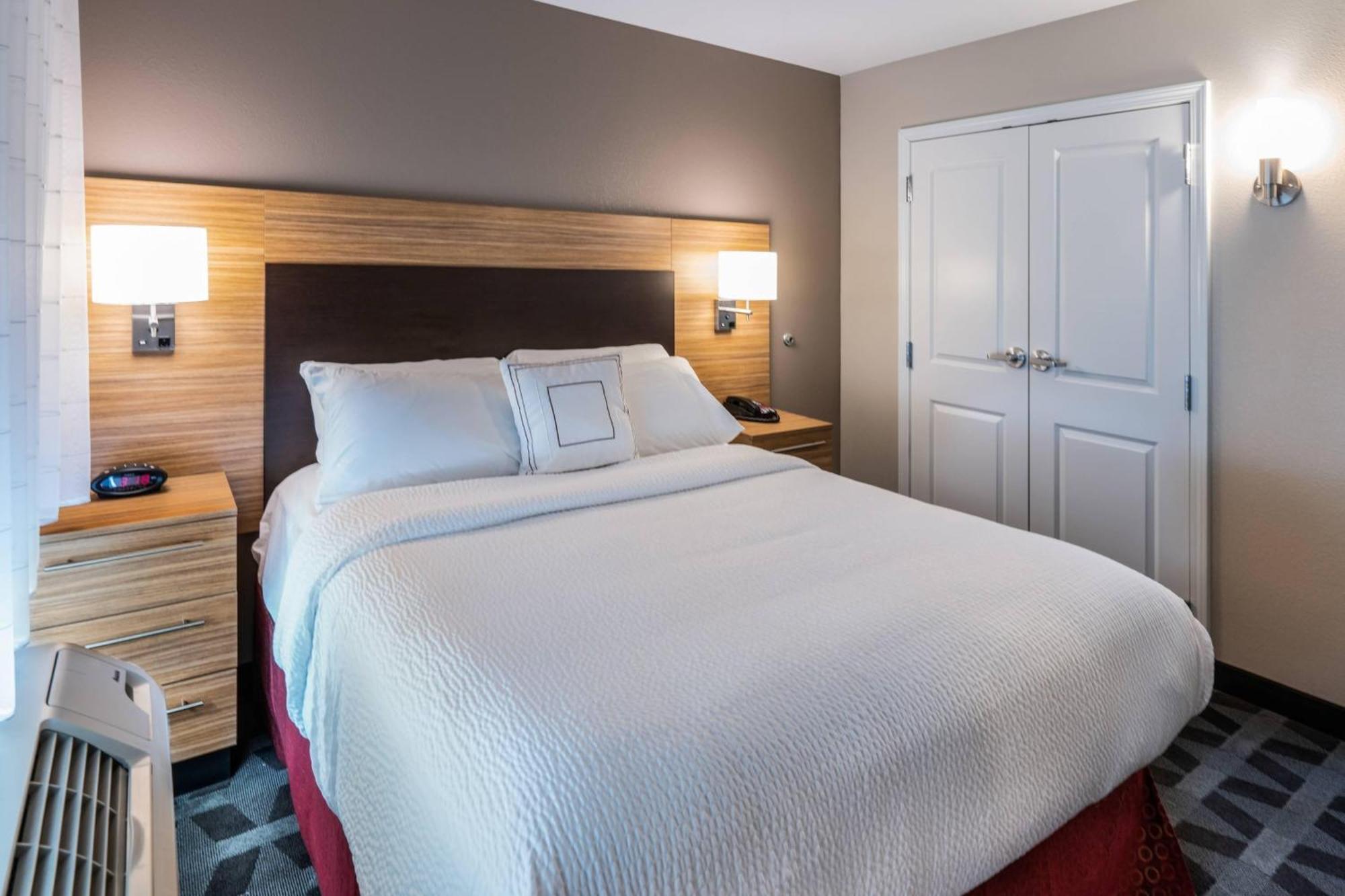 Towneplace Suites By Marriott Milwaukee Oak Creek Eksteriør billede