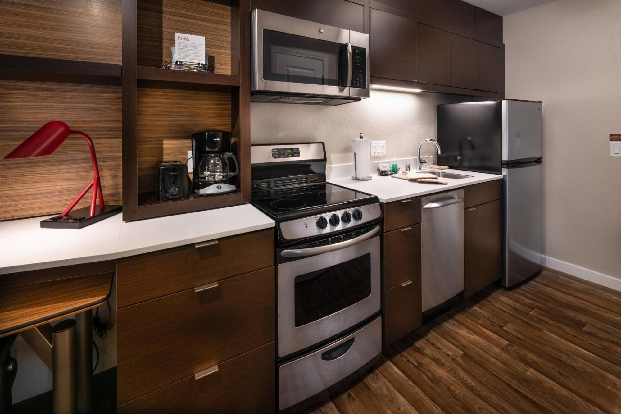 Towneplace Suites By Marriott Milwaukee Oak Creek Eksteriør billede