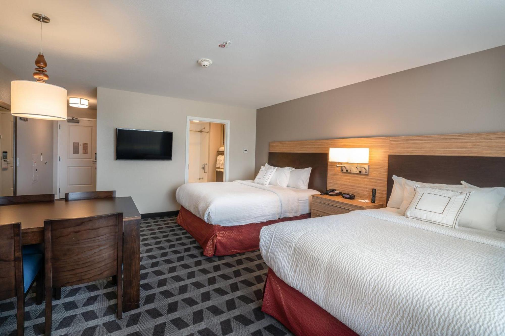 Towneplace Suites By Marriott Milwaukee Oak Creek Eksteriør billede