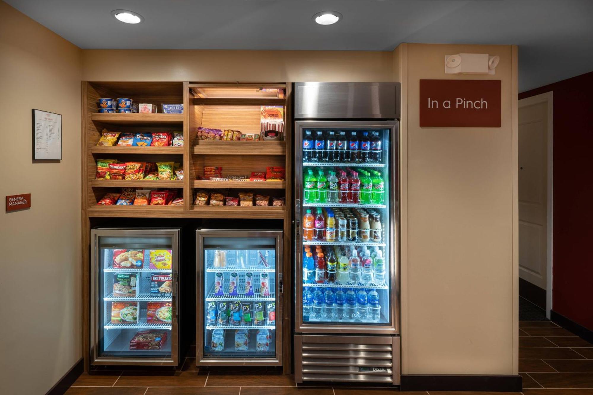 Towneplace Suites By Marriott Milwaukee Oak Creek Eksteriør billede